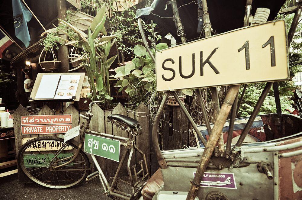 Suk11 Hostel Бангкок Экстерьер фото